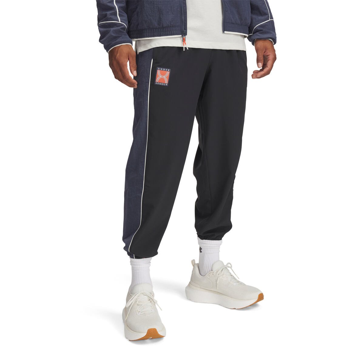 Levně Pánské sportovní kalhoty Under Armour Run 96 Pant