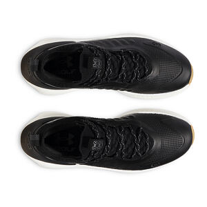 Pánska bezspiková obuv Under Armour Phantom Fore